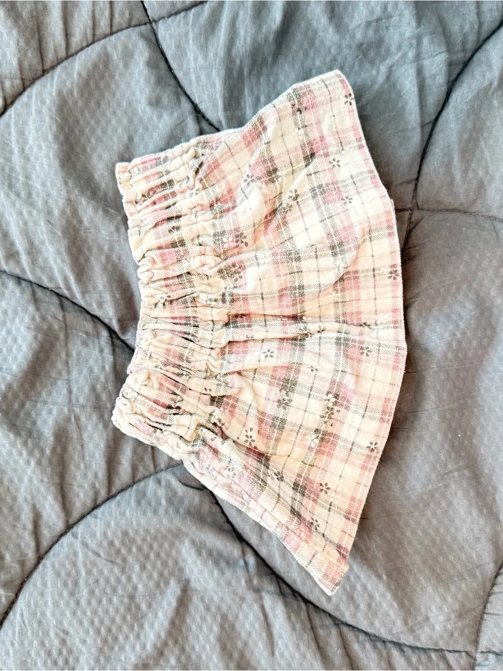 Pink Plaid Floral Elastic Waist baby girl Skirt - 9/12M- good conditions